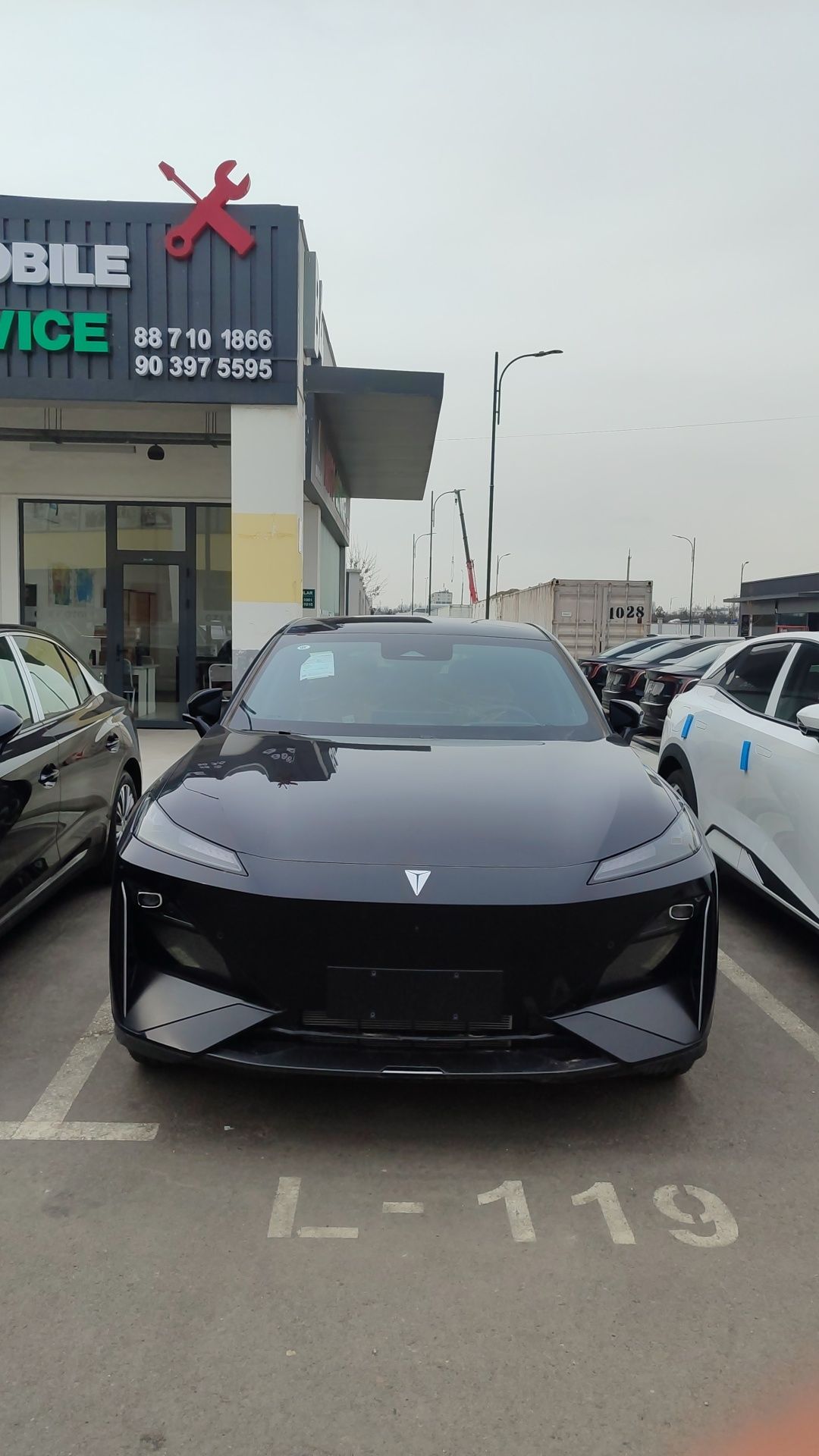 Hongqi E-Qm5 Elektr Full Restyling 431.Km/450.Km/500.Km.