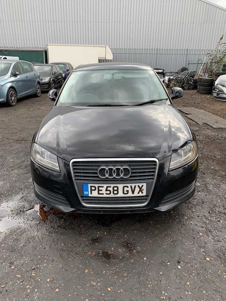 Fata completa/dezmembrari  Audi A3 8P facelift 1.9 TDI cod motor BLS