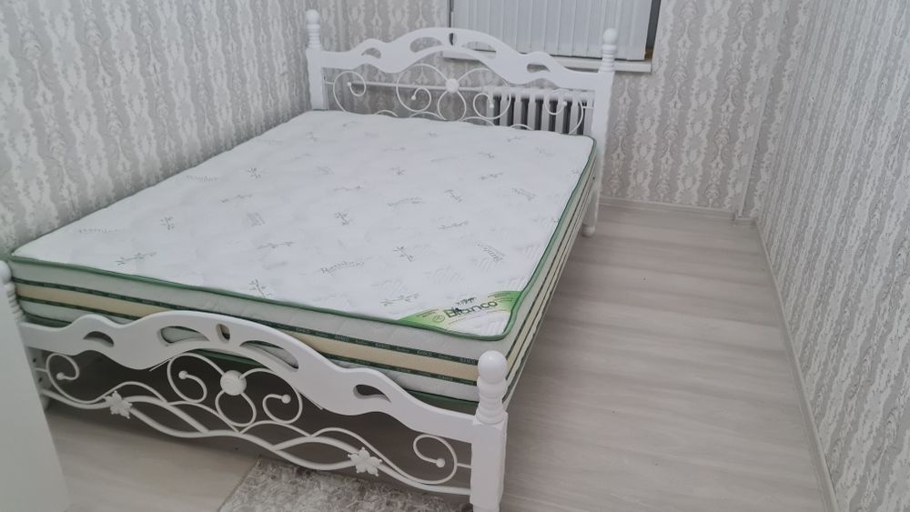 Кровать белый двуспальная