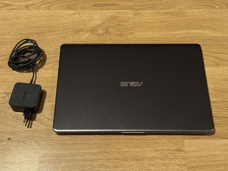 Laptop ASUS VivoBook S15 core i5 gen8, 8Gb DDR4, 256Gb SSD