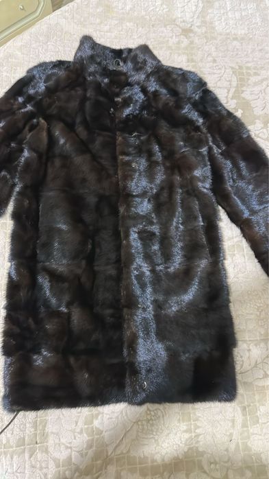 Шуба сатылады, қоңыр