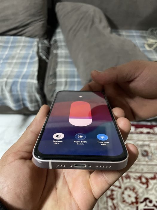 Продам айфон 13 идеал