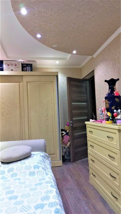 метро НОВЗА 3/2/4 70м2 Мебел+Техника