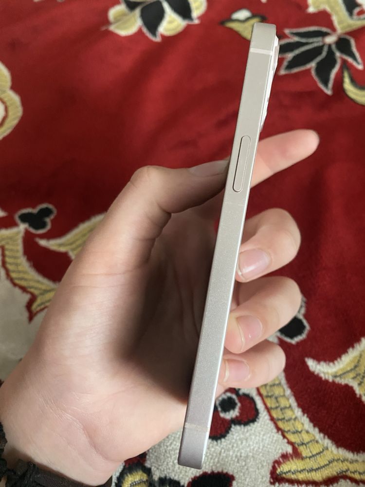 Айфон 13 256gb.