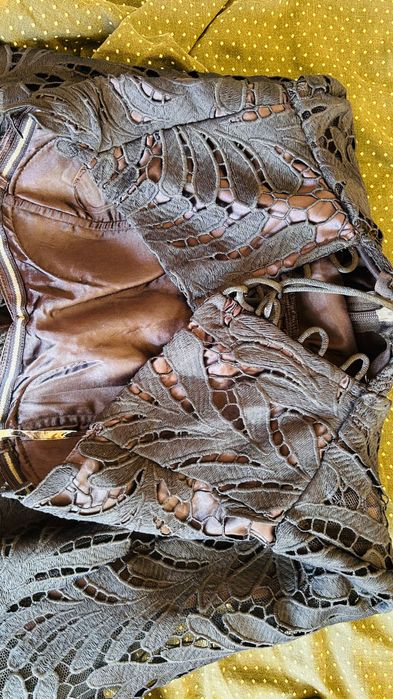 Елегантни рокли хс - м размер