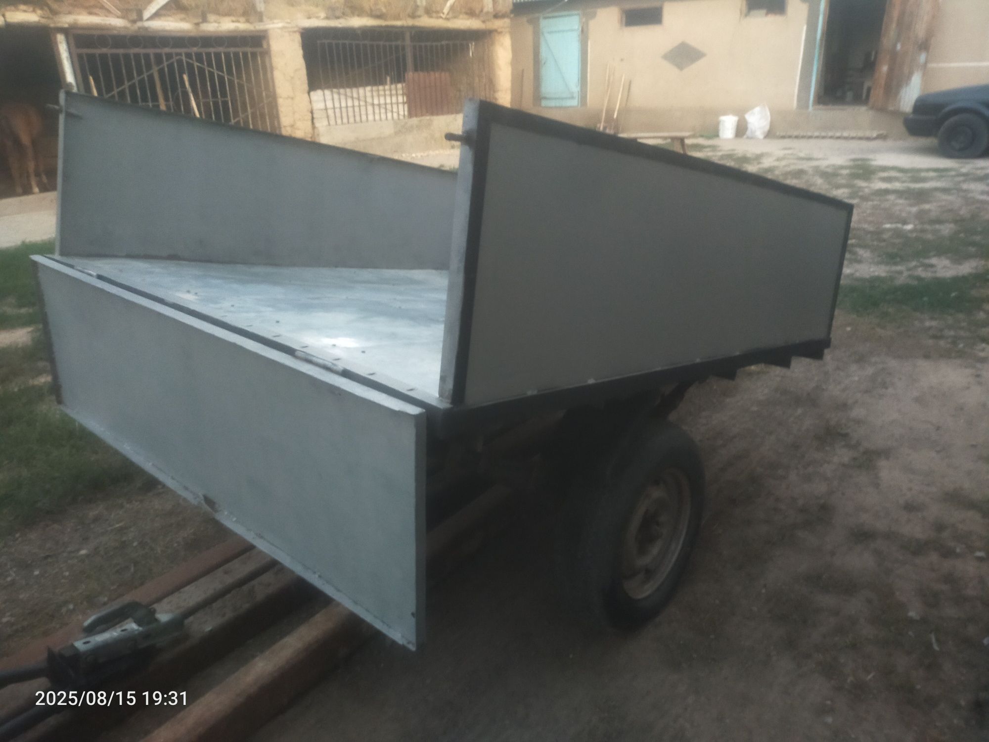 прицептер сатылады 1ші прицеп размері,  2ші прицеп размері 2см×2.55см