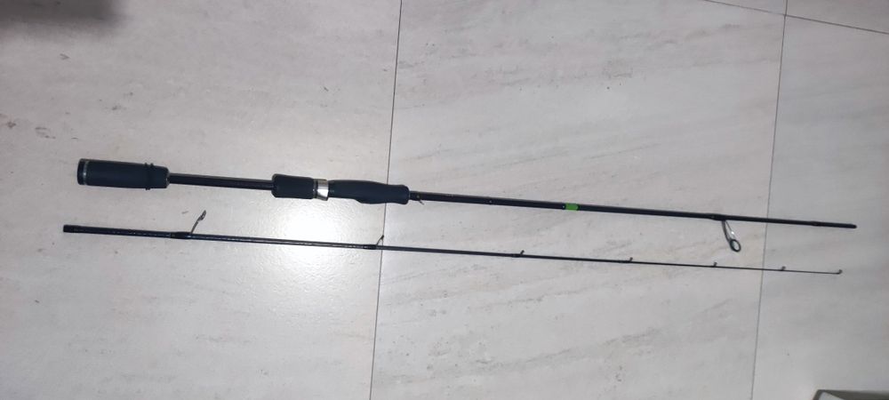 1 buc.Delphin Red Code 1 buc.Delphin Wild Trout 1 buc Energofish perch