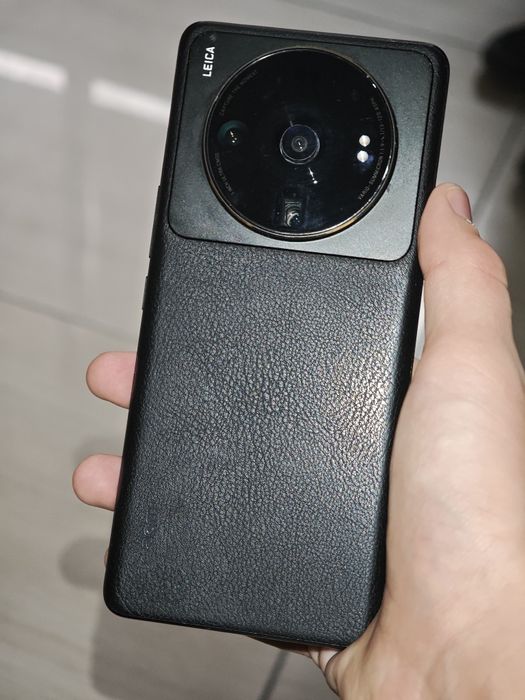 Xiaomi 12s ultra черный цвет