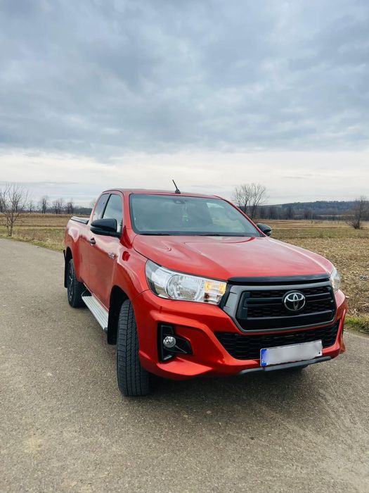 Autoutilitară Toyota Hilux VARIANTE
