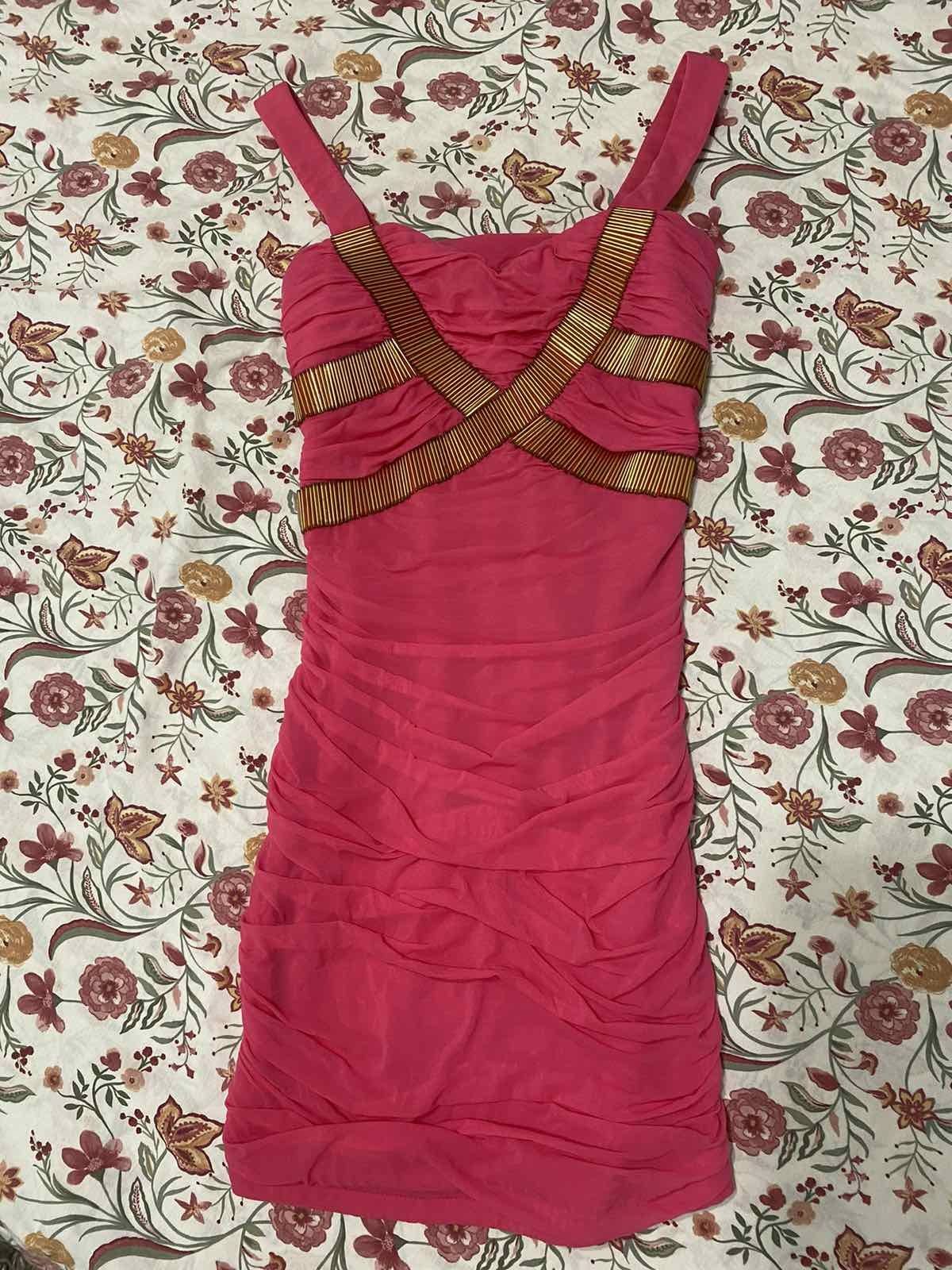 Лятна Розова рокля