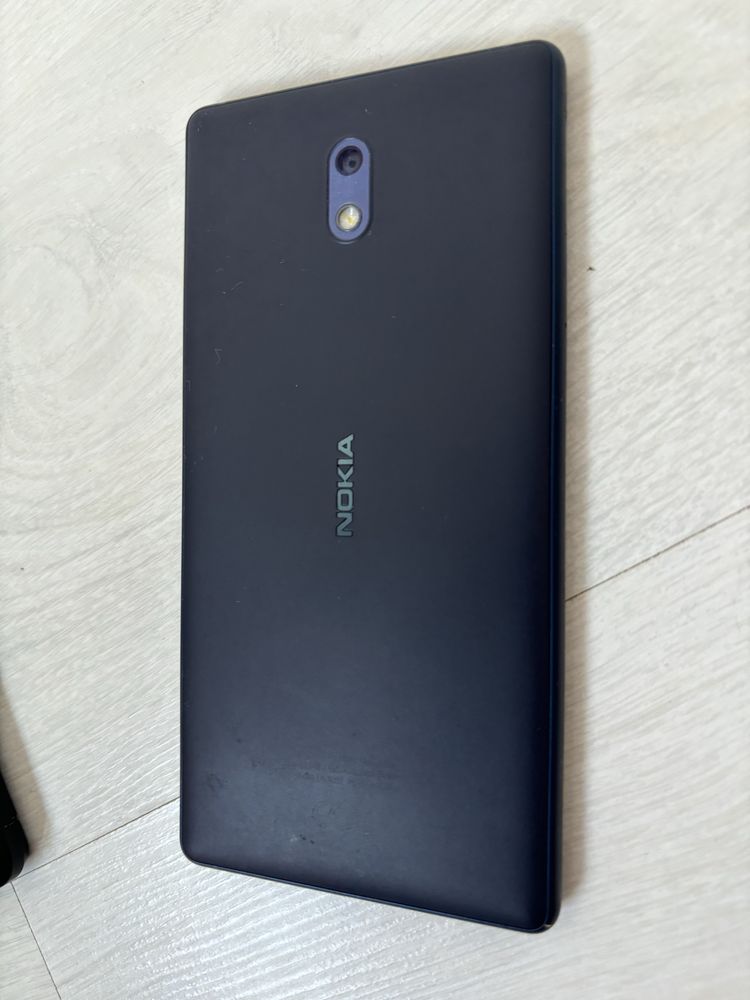 Nokia 3 +case +зарядно