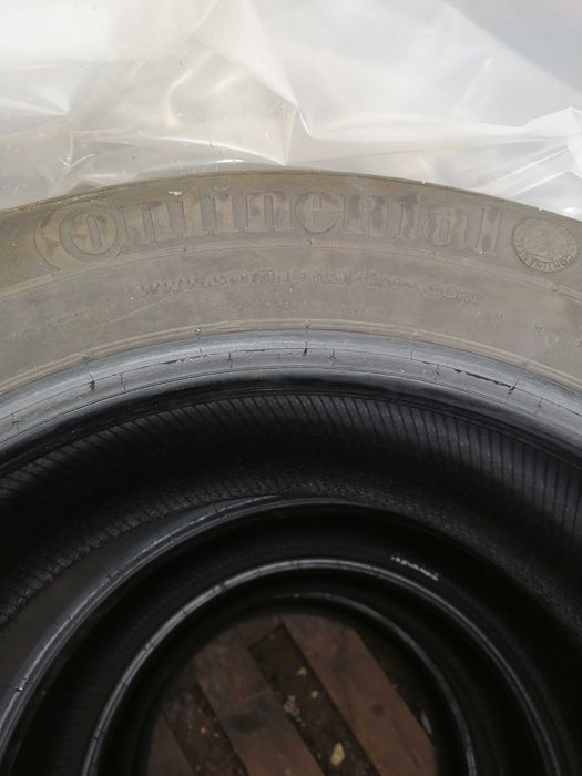 Гуми 235/55/18  Continental