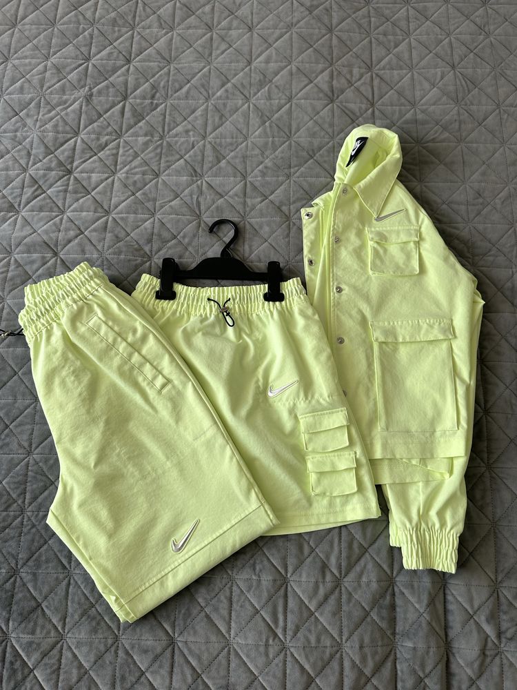 Спортен екип nike ХS