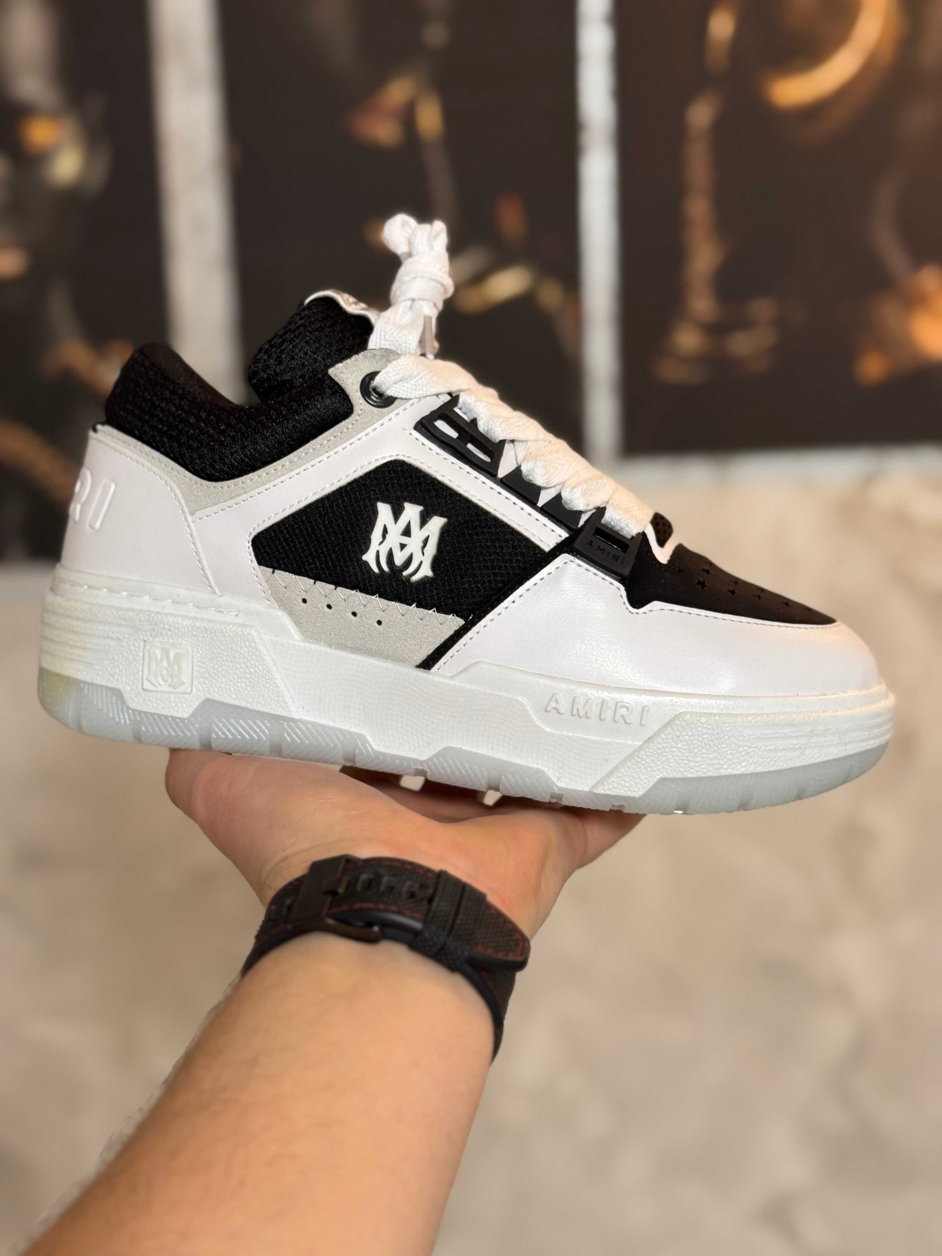 Adidasi Barbati Amiri MA-1 White & Black!