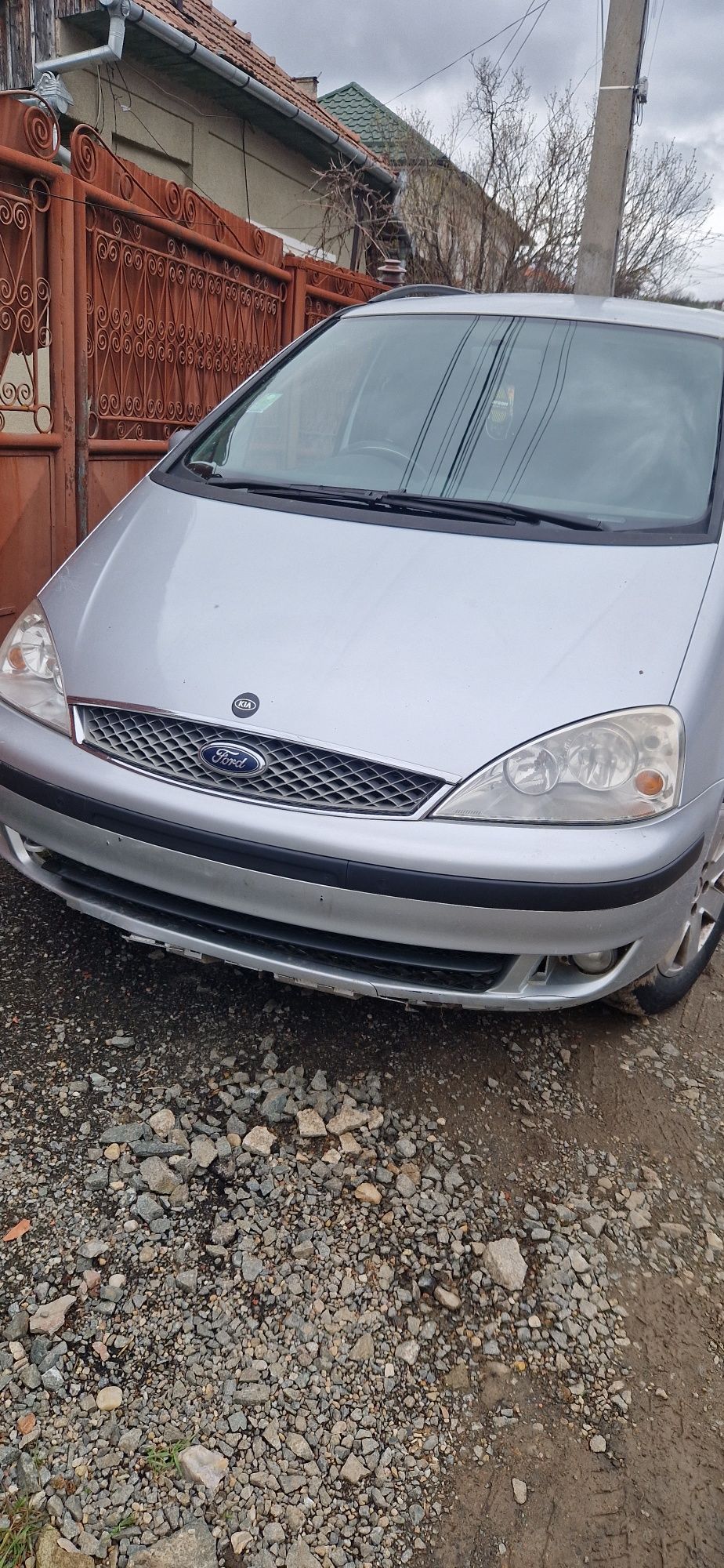 Dezmembrez ford galaxy