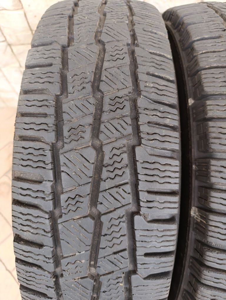 Гуми Michelin 205/75/16/C Agilis Alpine