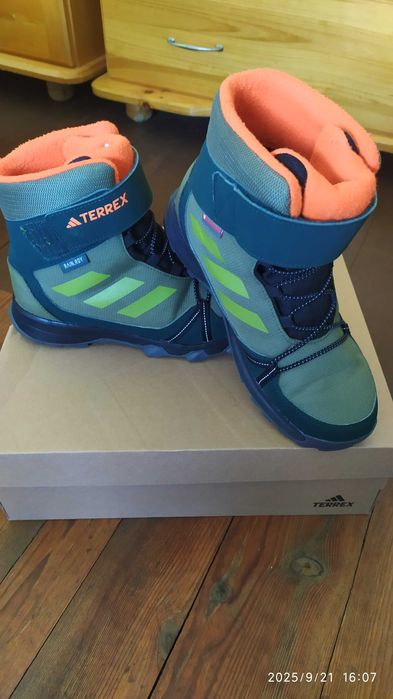 Детски ботуши ADIDAS TERREX