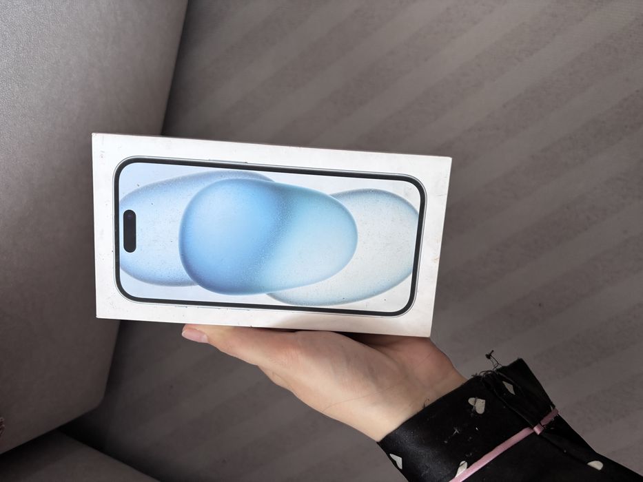 Iphone 15,небесного цвета