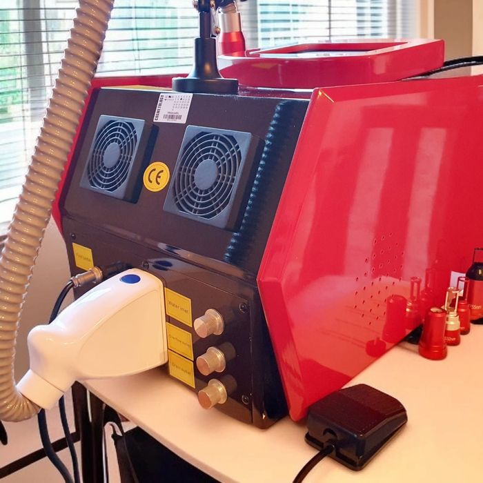 Pico Laser-Пико Лазер - Премахване на татуировки и перманентен грим !