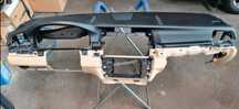 Plansa bord bmw seria 5, f10, f11 originala / neagra cu bej