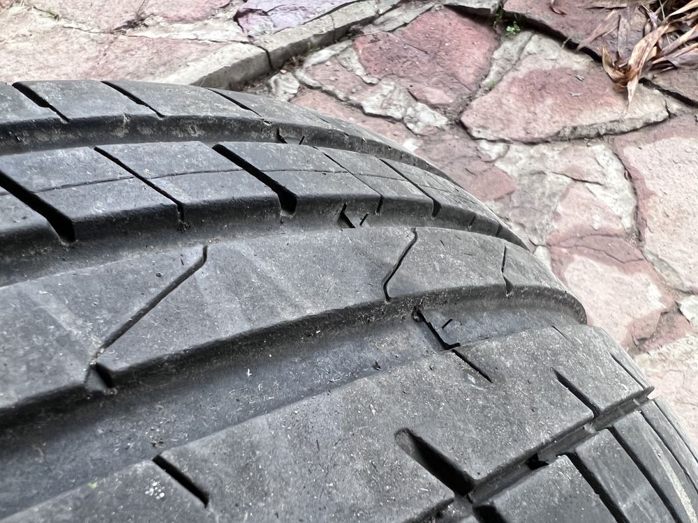 Гуми GoodYear 255/40/18 run flat