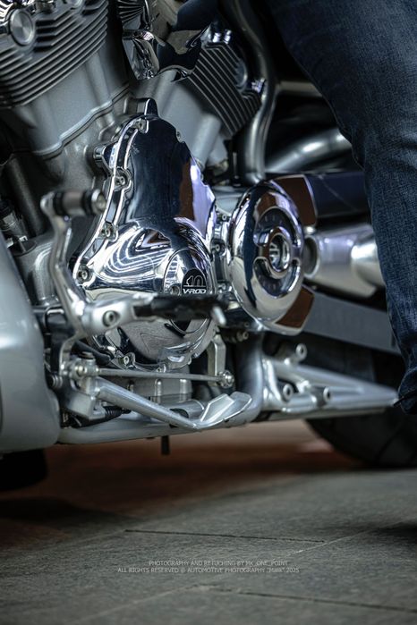 Harley Davidson V Rod Chrome