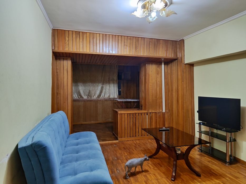 Продам квартиру на Ц-1