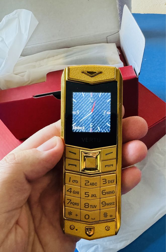 Vertu Gold full box