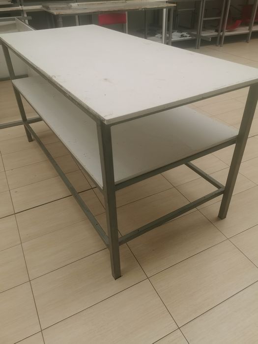 Маси (тезгях) Използвани