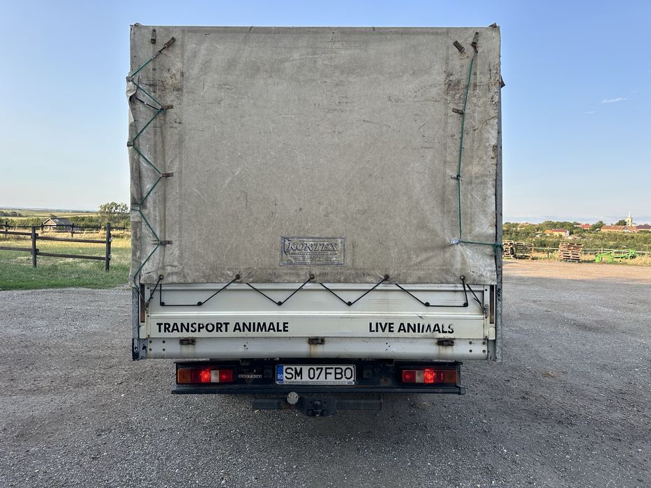 Ford transit platforma + Prelată  2012