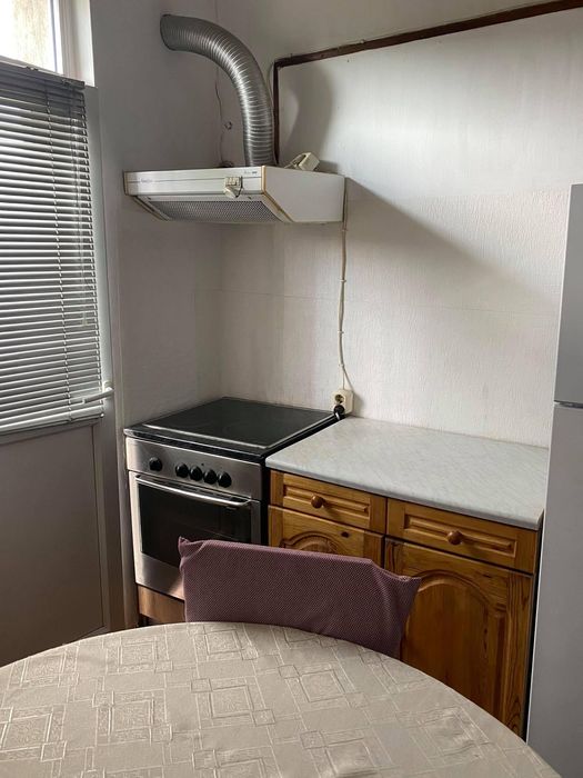 Дава се под наем Двустаен апартамент в София, Център - 62 кв.м за 325 € - Снимка #1