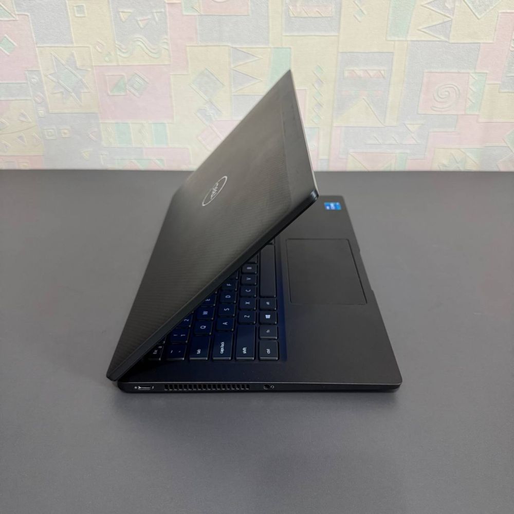 Ноутбук Dell Latitude 7420 | Intel i5-1135G7 | m2 256GB SSD | DDR4 8GB