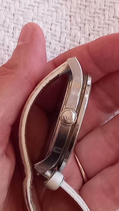 Vand ceas de mana original Dolce & Gabana, dama,ecran mare cristal