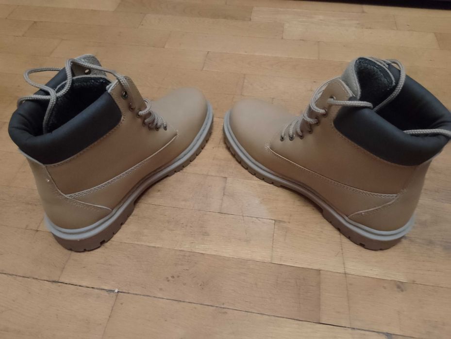 Зимни обувки боти кавалер Меркурий български кожени набук