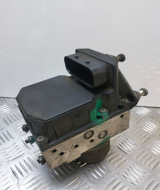 Pompa ABS a0004469089 Mercedes-Benz Sprinter prima generatie 903 (fac