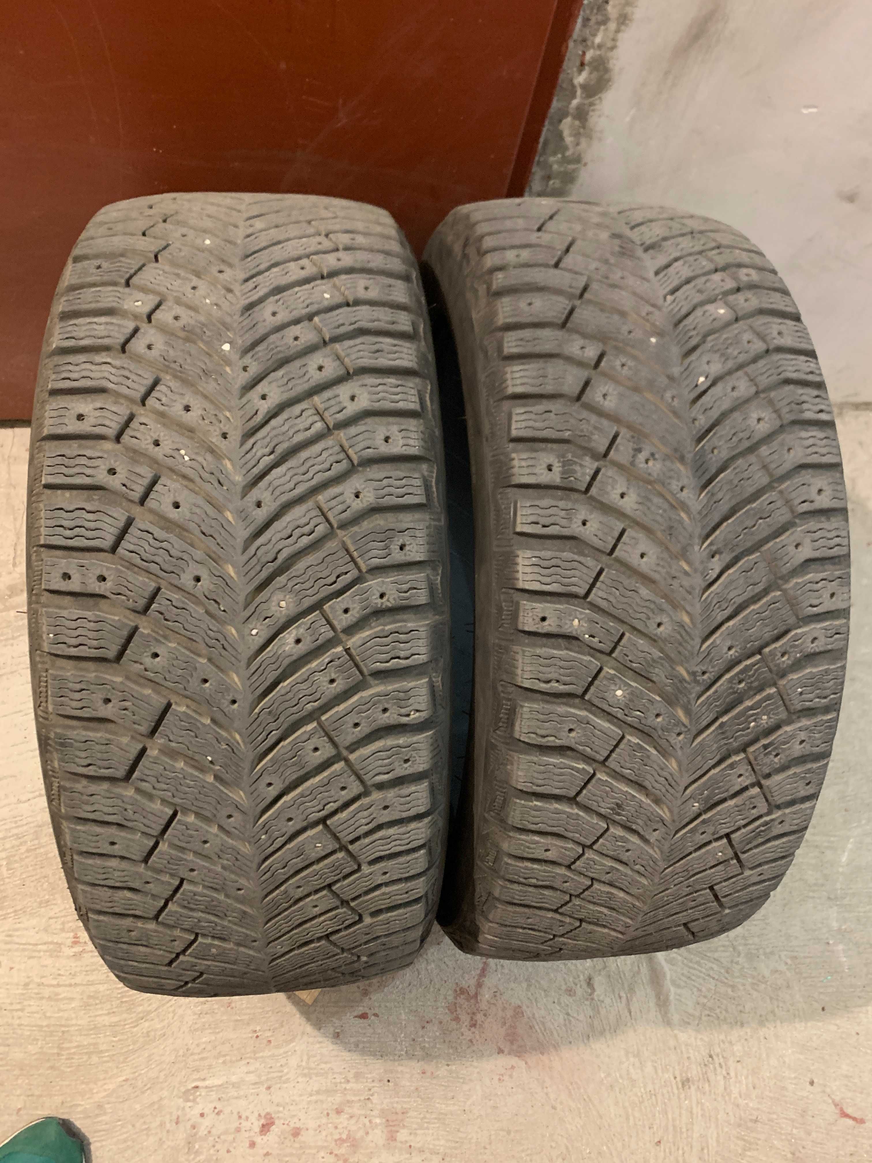 2бр Michelin X-ICE NORTH 4 245/45/18 (извадени шипове) DOT 22