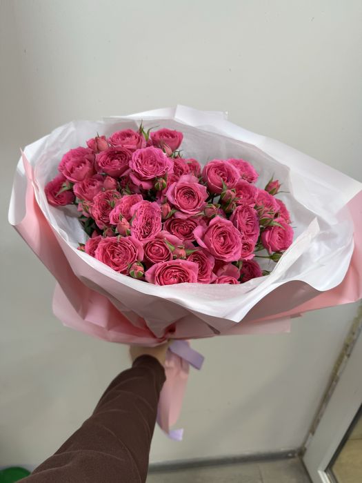 Красивый живой букет — продаётся