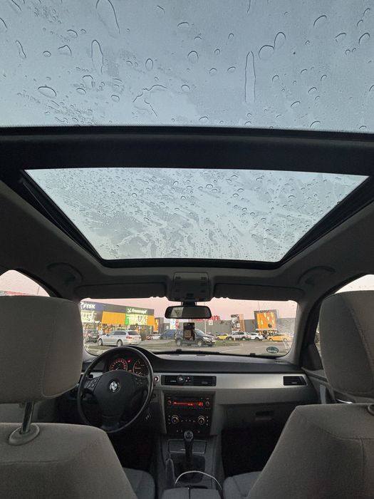Bmw e91 2.0d 163cp panoramic