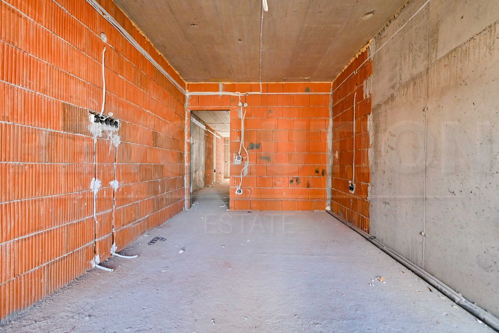 Продава се Двустаен апартамент в София, Малинова долина - 83 кв.м за 1655 €/кв.м - Снимка #5