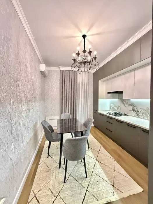 Darkhan Avenue, ремонт: евро люкс 3ком, 80м2 ор-р Дархан, парк Тельман