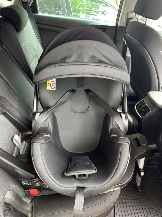 Scoica auto + Baza Isofix Britax Romer