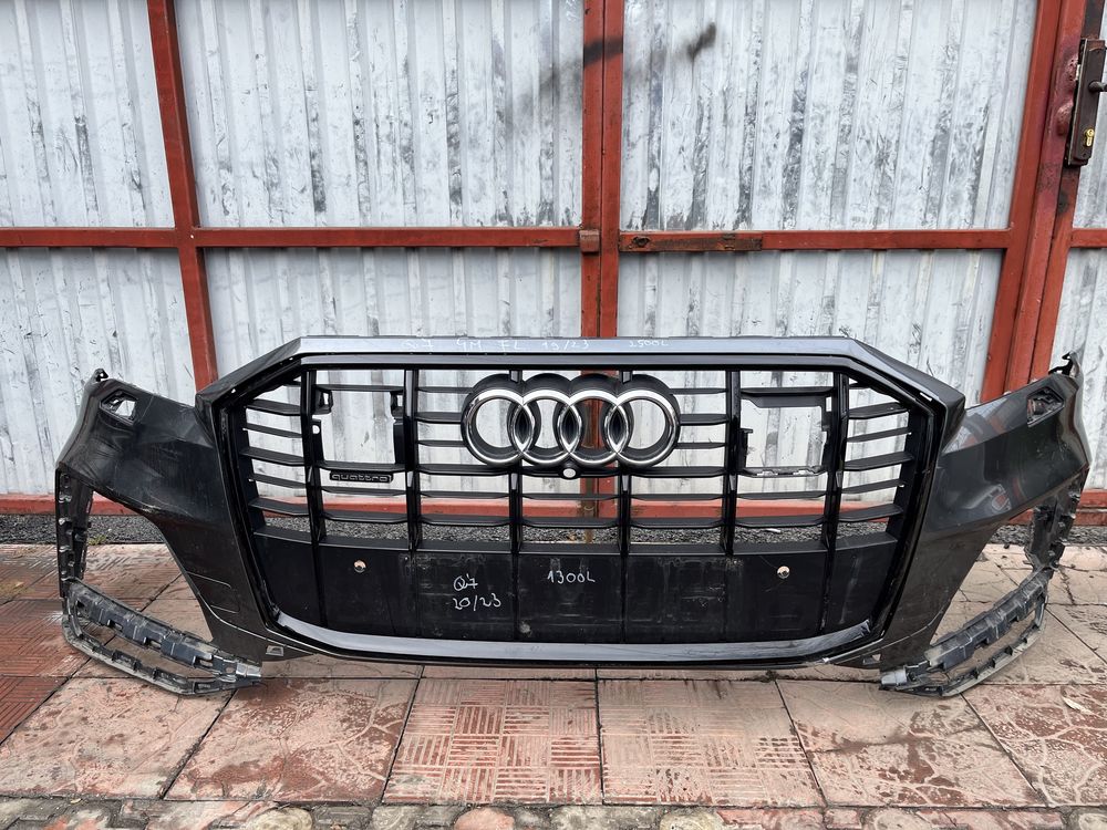 Bara fata + grila centrala Audi Q7 4M FACELIFT 2020/2021/2022/2023