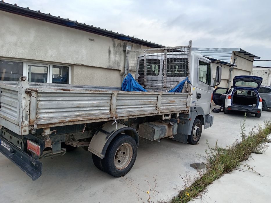 Transport moloz și executam demolări ieftine și rapide