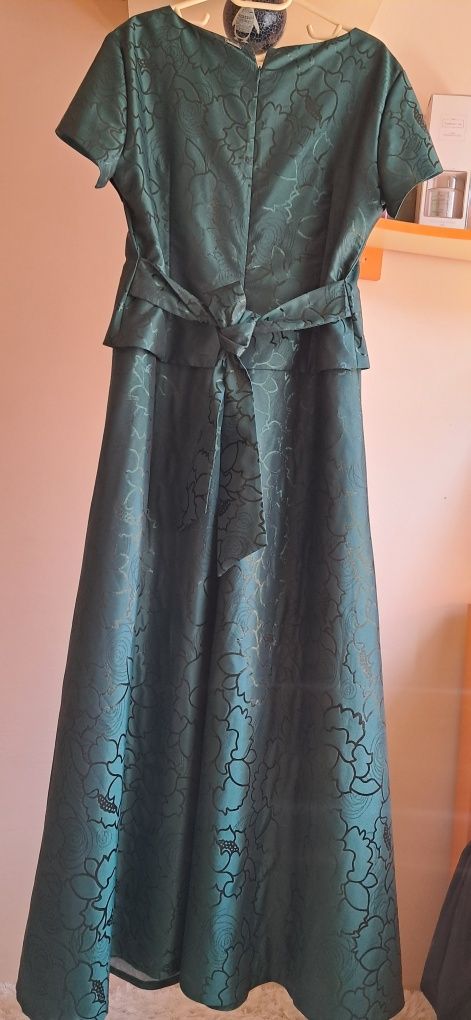 Rochie lunga evenimente