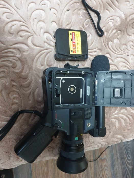 Camere de filmat BAUER