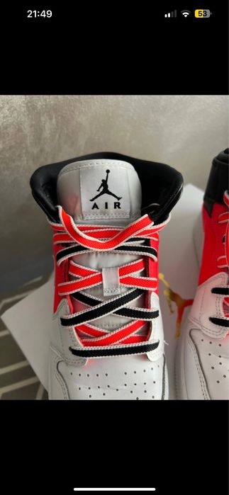 Nime air jordan low