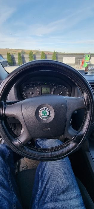 Vând Skoda Octavia 2 Break