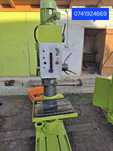 B238 Masina gaurit cu coloana G25 cu accesorii CON MORSE 4