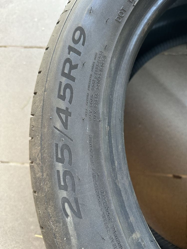 Anvelope vara Hankook 255/45/R19