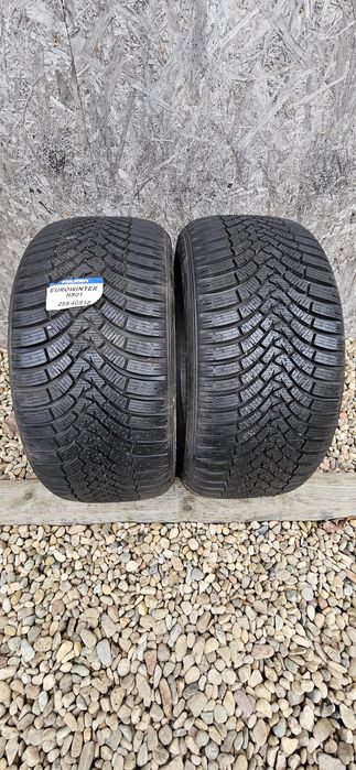Anvelope Falken EuroWinter HS01 
255/40 R18 99V M+S
